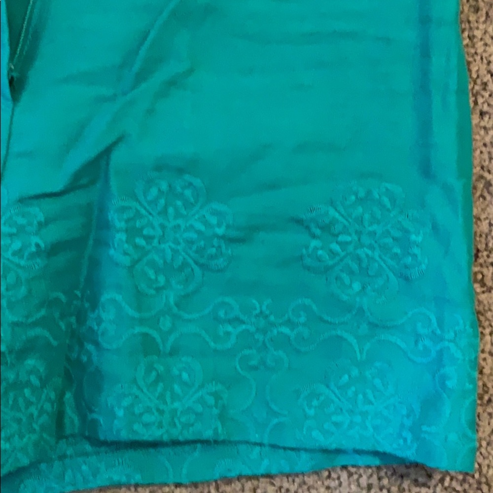 Loft Linen Shorts - Picture 3 of 4